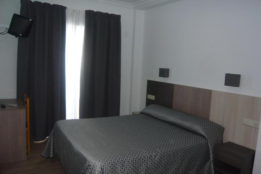 Hostal El Trovador Альтеа Номер фото