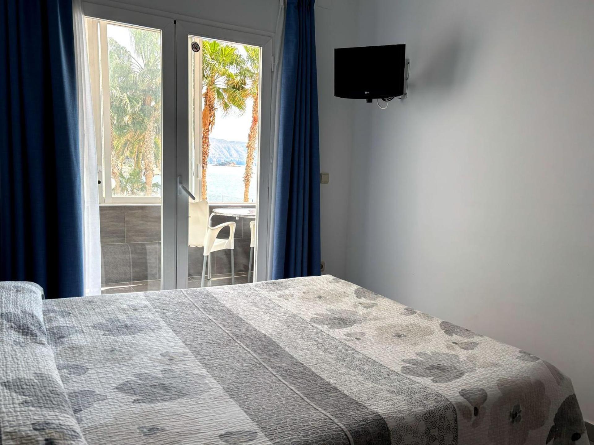 Hostal El Trovador Альтеа Экстерьер фото